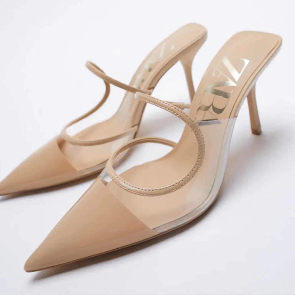 Sexy nude heels!